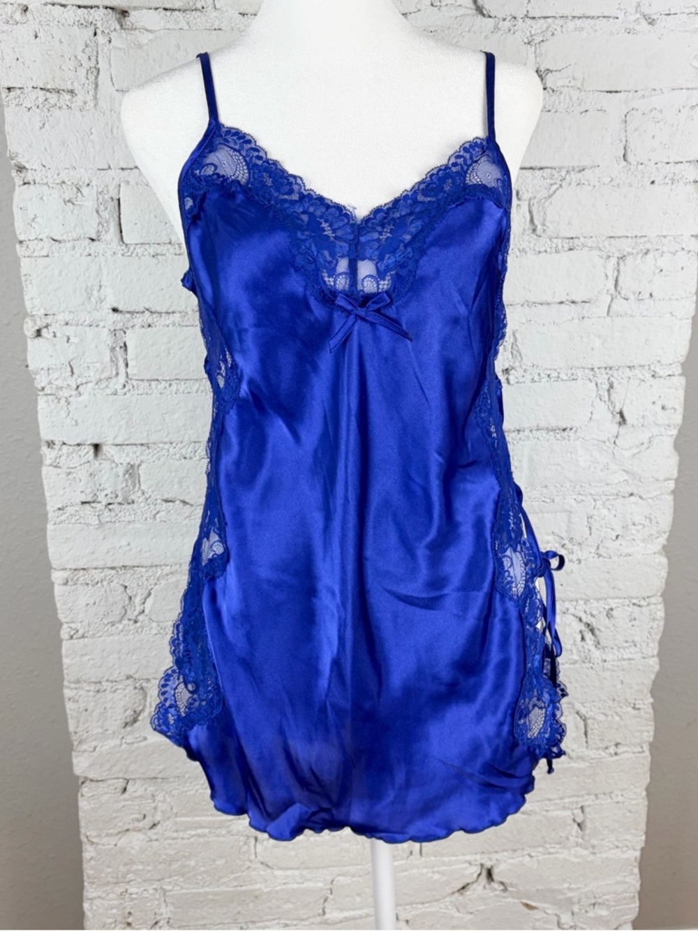 Shirley Hollywood Blue Lace Up Side Slip Nightie Vintage Small